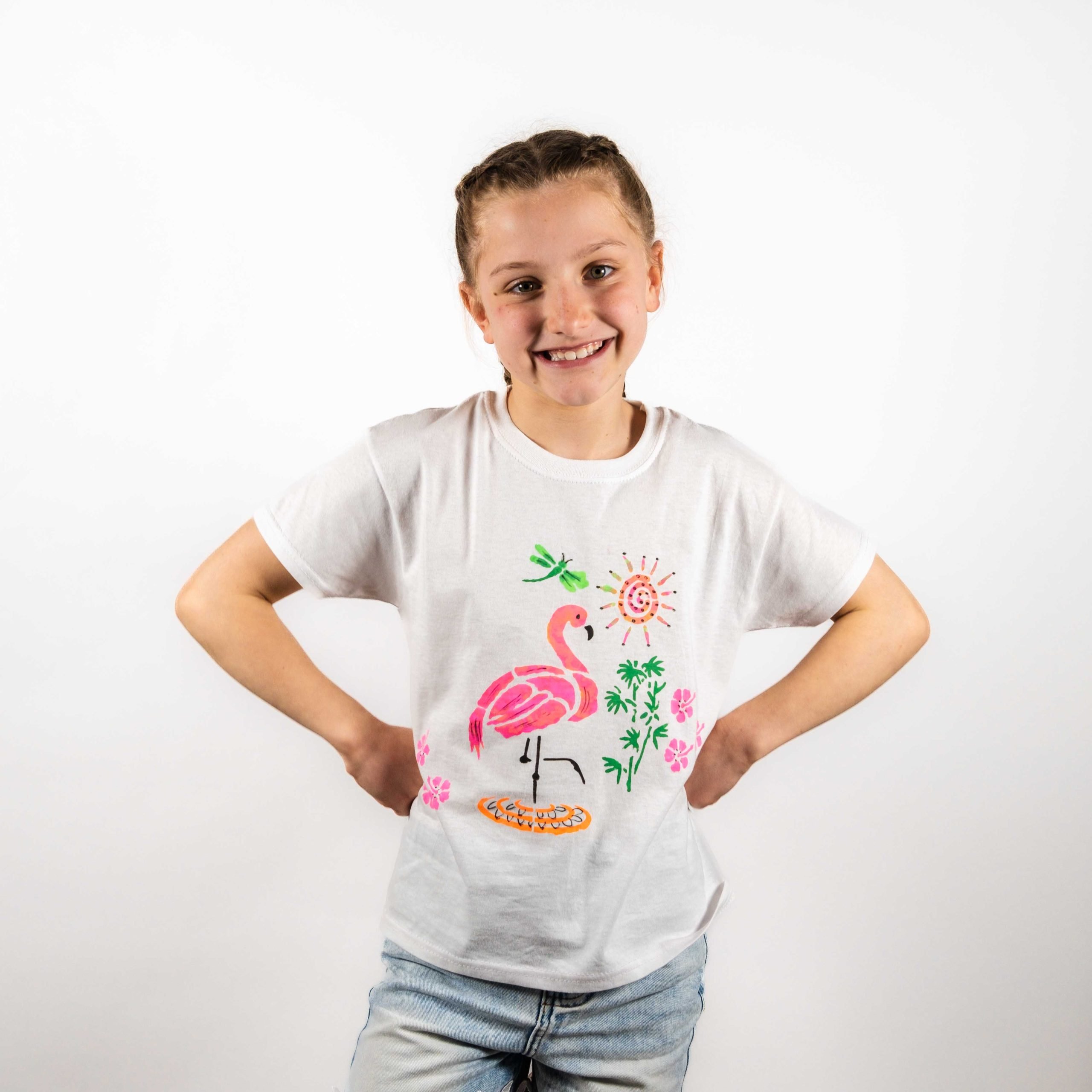 Flamingo T-shirt Painting Kit - Image 3